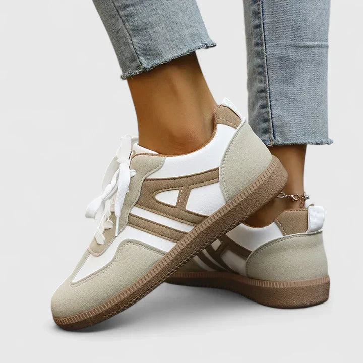 Sigrid Halvorsen | Orthopedic Lace-Up Sneakers in Beige & White