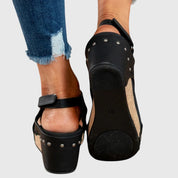 Ingrid Valbrekke | Orthopedic Wedge Sandals in Taupe