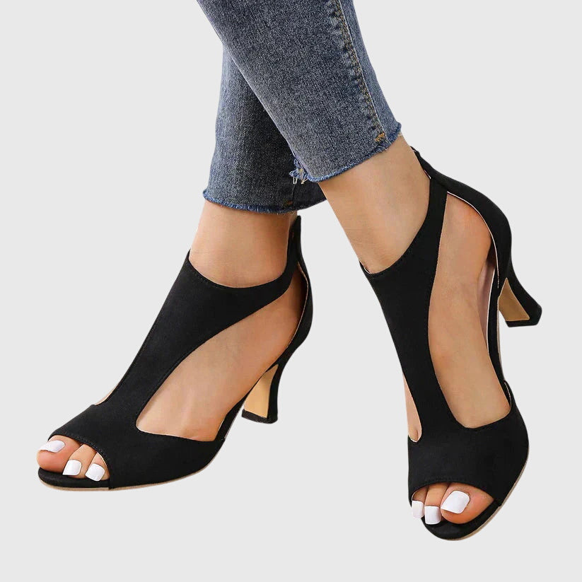Élise Vanbrough | Blush Pink Peep Toe Block Heel Sandals