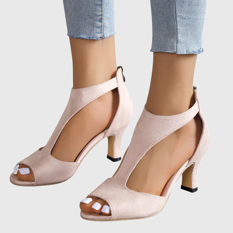 Élise Vanbrough | Blush Pink Peep Toe Block Heel Sandals
